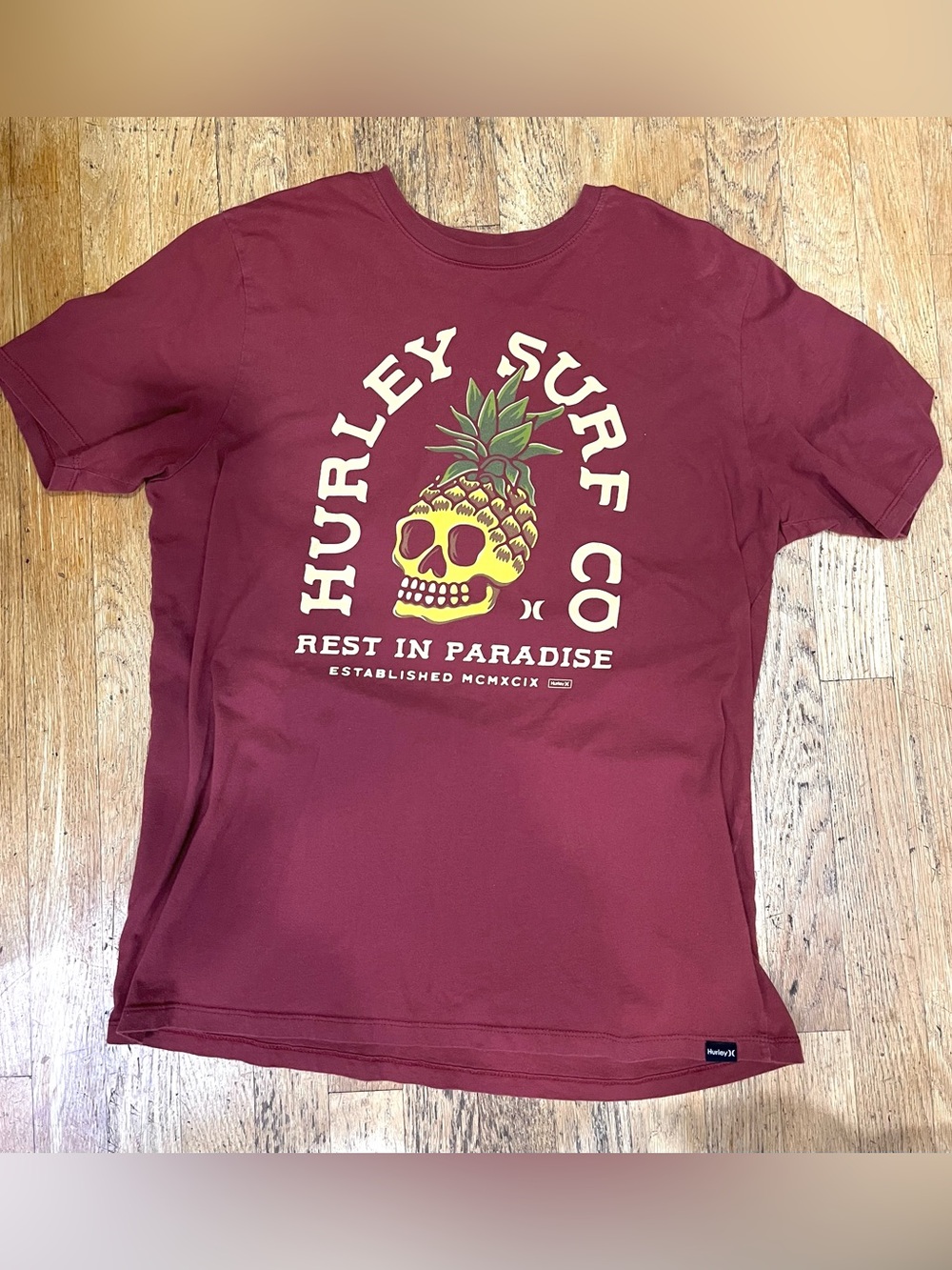 Hurley Men's Maroon Short Sleeve Tee with Pineapple Skull Graphic